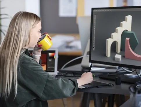 Comment le Bachelor Infographiste 3D forme les créateurs des univers immersifs
