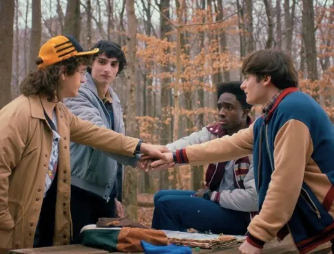Quand Stranger Things r&eacute;v&egrave;le la magie invisible des effets sp&eacute;ciaux