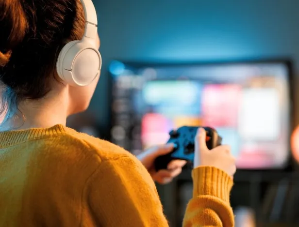 Quand-le-jeu-vidéo-devient-un-terrain-d&rsquo;apprentissage-créatif-à-part-entière