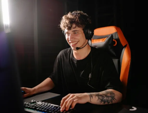 les-metiers-derriere-les-jeux-video-a-succes